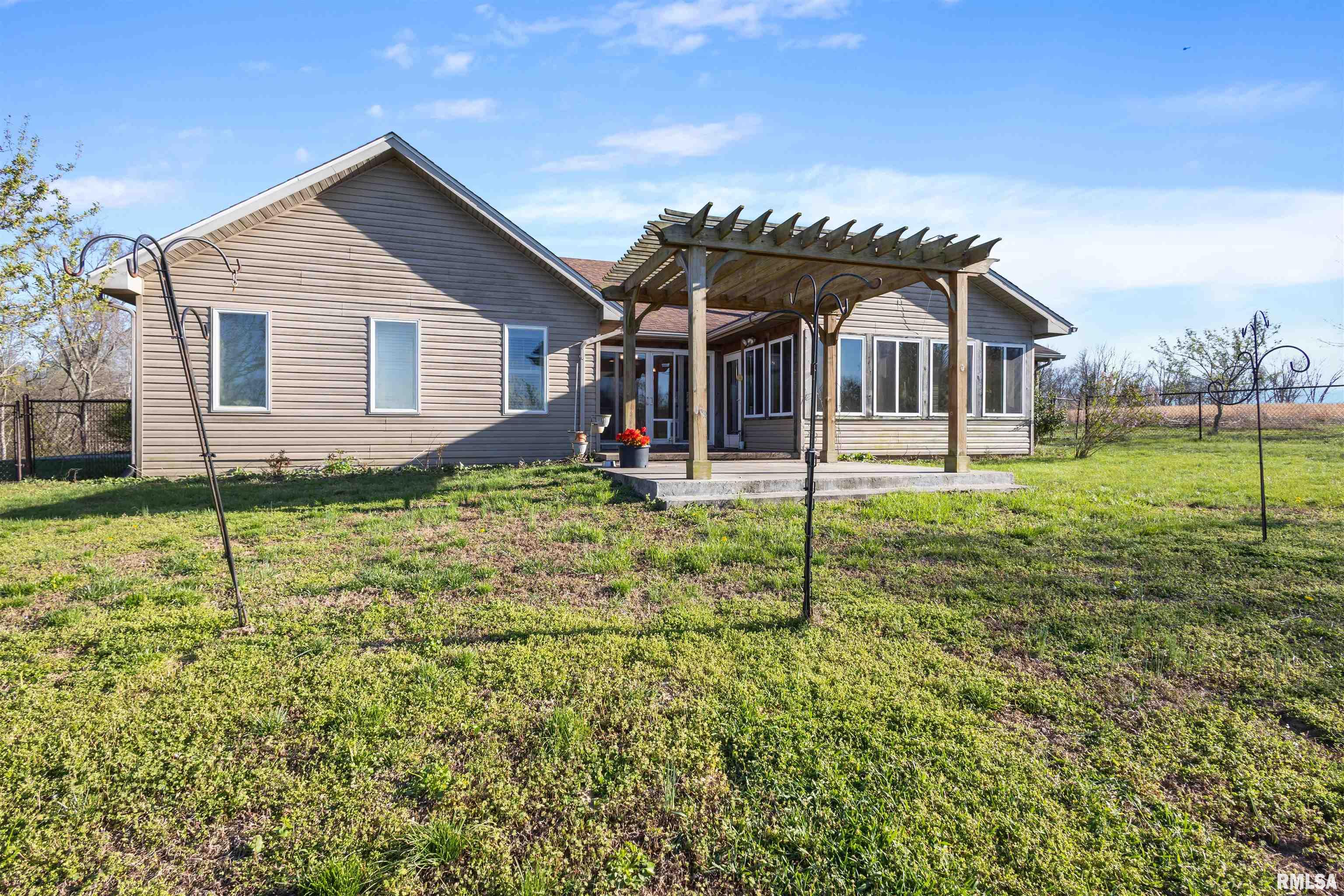 450 Spring Hill Lane Cobden, IL 62920 - Photo 31 of 38