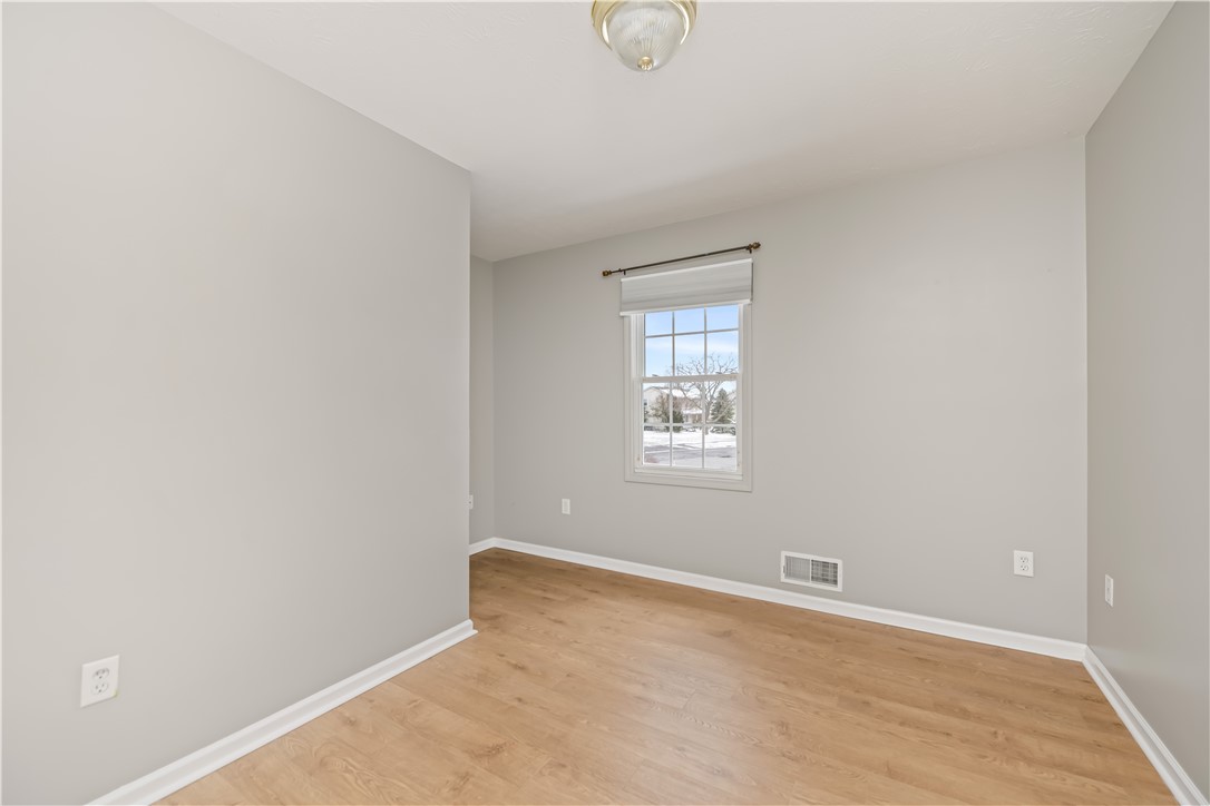 449 Old Country Road Greece, NY 14612 - Photo 31 of 50