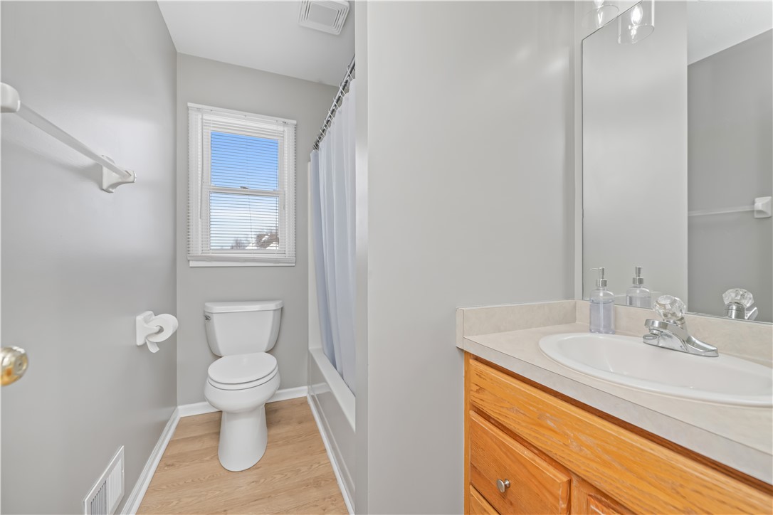 449 Old Country Road Greece, NY 14612 - Photo 34 of 50