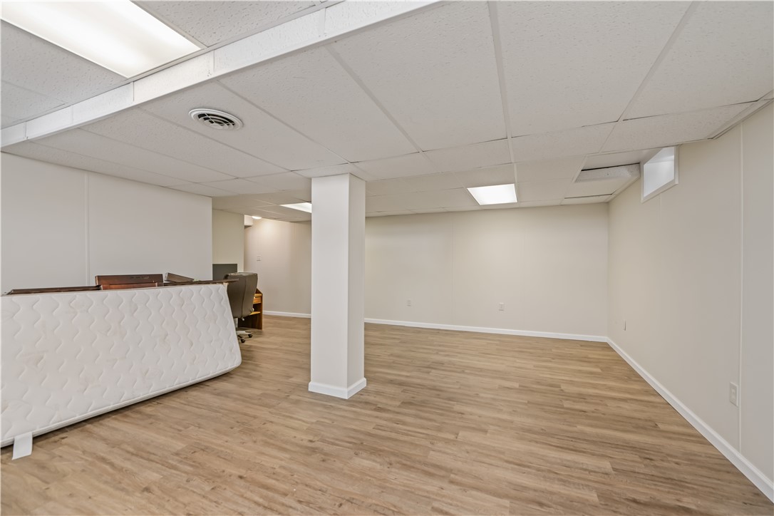 449 Old Country Road Greece, NY 14612 - Photo 36 of 50