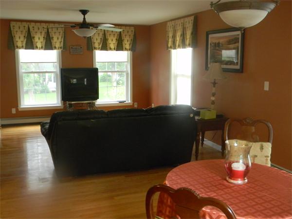 43 Emery Road Marshfield, MA 02050 - Photo 8 of 21 Gallery Image 8