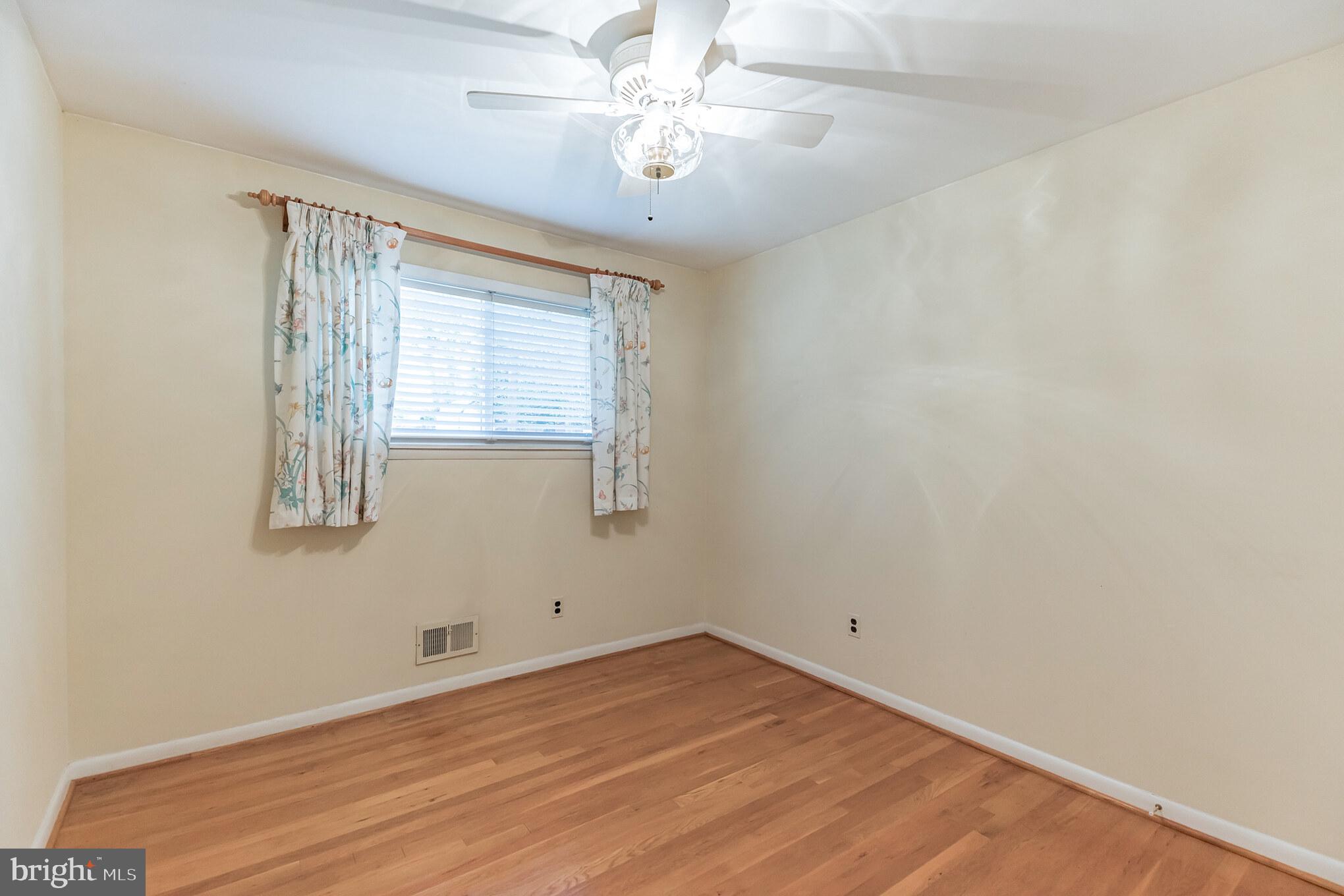 6303 Summerhill Road Temple Hills, MD 20748 - Photo 19 of 41 Gallery Image 19