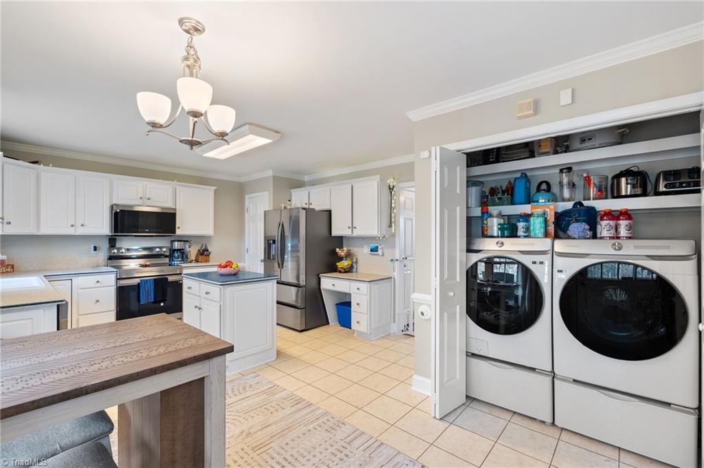 6305 Armsby Road Clemmons, NC 27012 - Photo 25 of 48