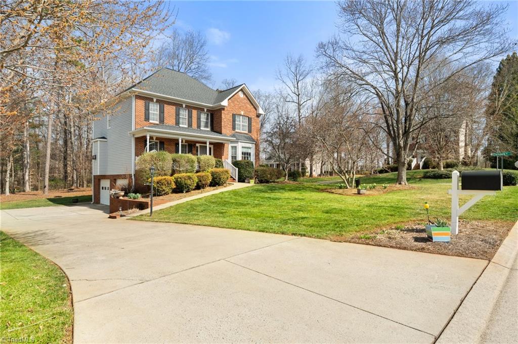 6305 Armsby Road Clemmons, NC 27012 - Photo 4 of 48