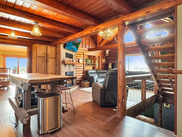 $375,000 | 16 Lime Lake Drive, Avoca, MN 56114