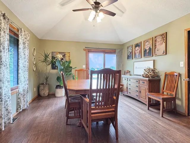 $375,000 | 16 Lime Lake Drive, Avoca, MN 56114