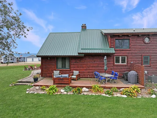 $350,000 | 16 Lime Lake Drive, Avoca, MN 56114
