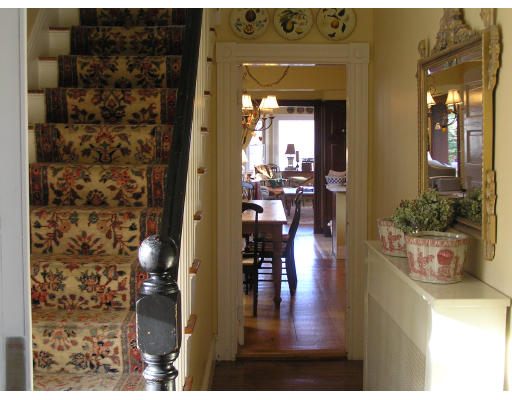 29 Norfolk Road Cohasset, MA 02025 - Photo 3 of 9 Gallery Image 3