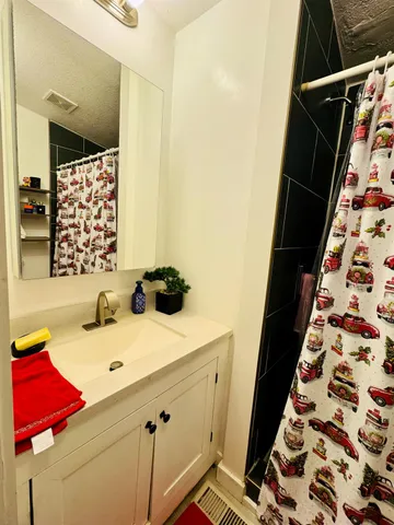 $115,000 | 4816 Independence Lane, North Highlands, CA 95660