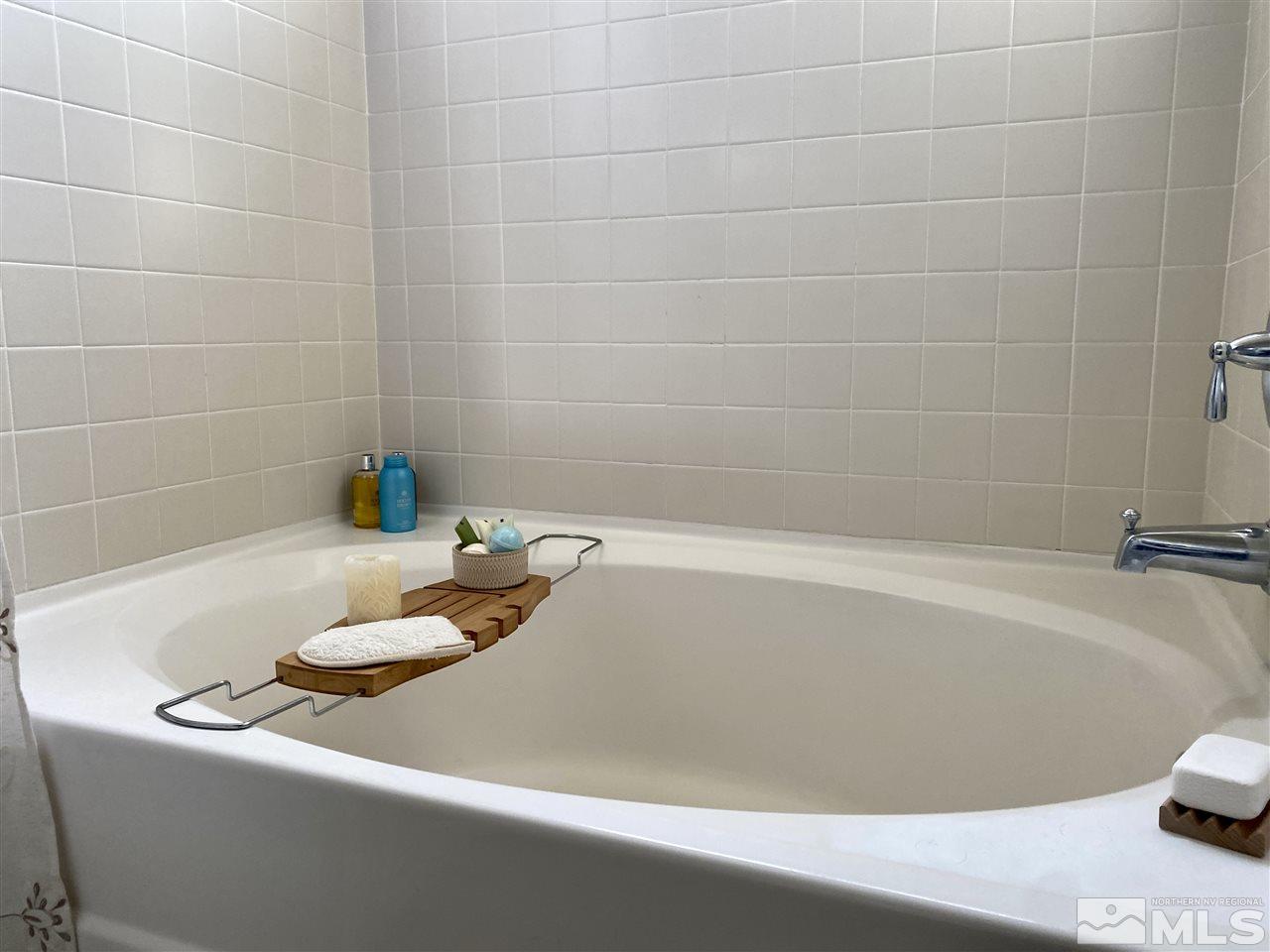 10563 Thistle Berry Court Reno, NV 89521 - Photo 20 of 24 Photo 20