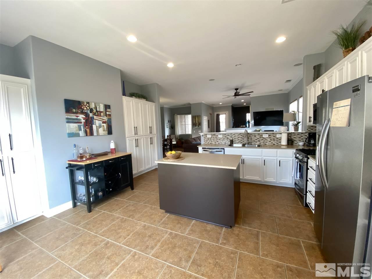 10563 Thistle Berry Court Reno, NV 89521 - Photo 10 of 24 Photo 10