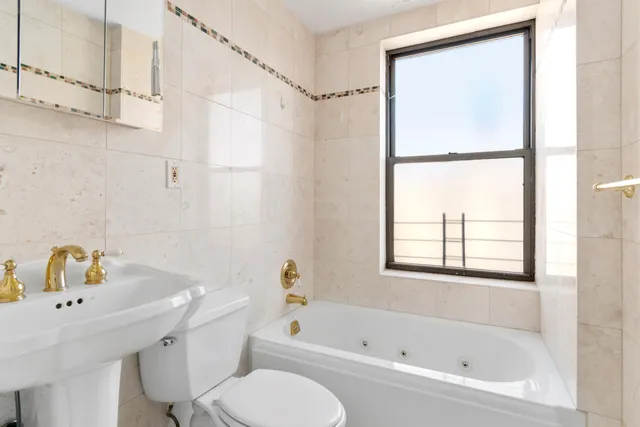 $3,650,000 | 327 Central Park West, Unit 15B | Upper West Side