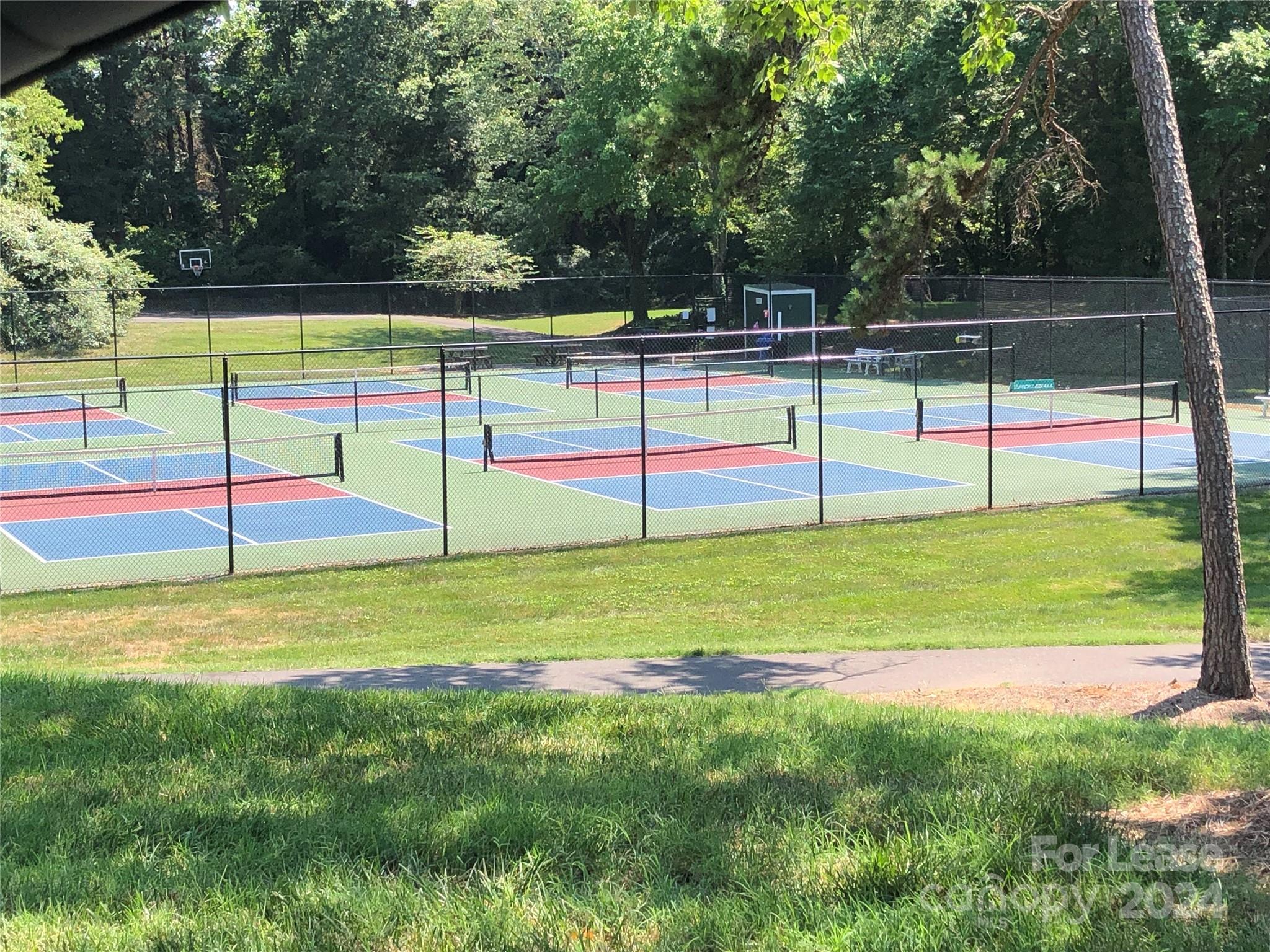 1328 Torrence Circle Davidson, NC 28036 - Photo 28 of 34 a view of a park with large trees