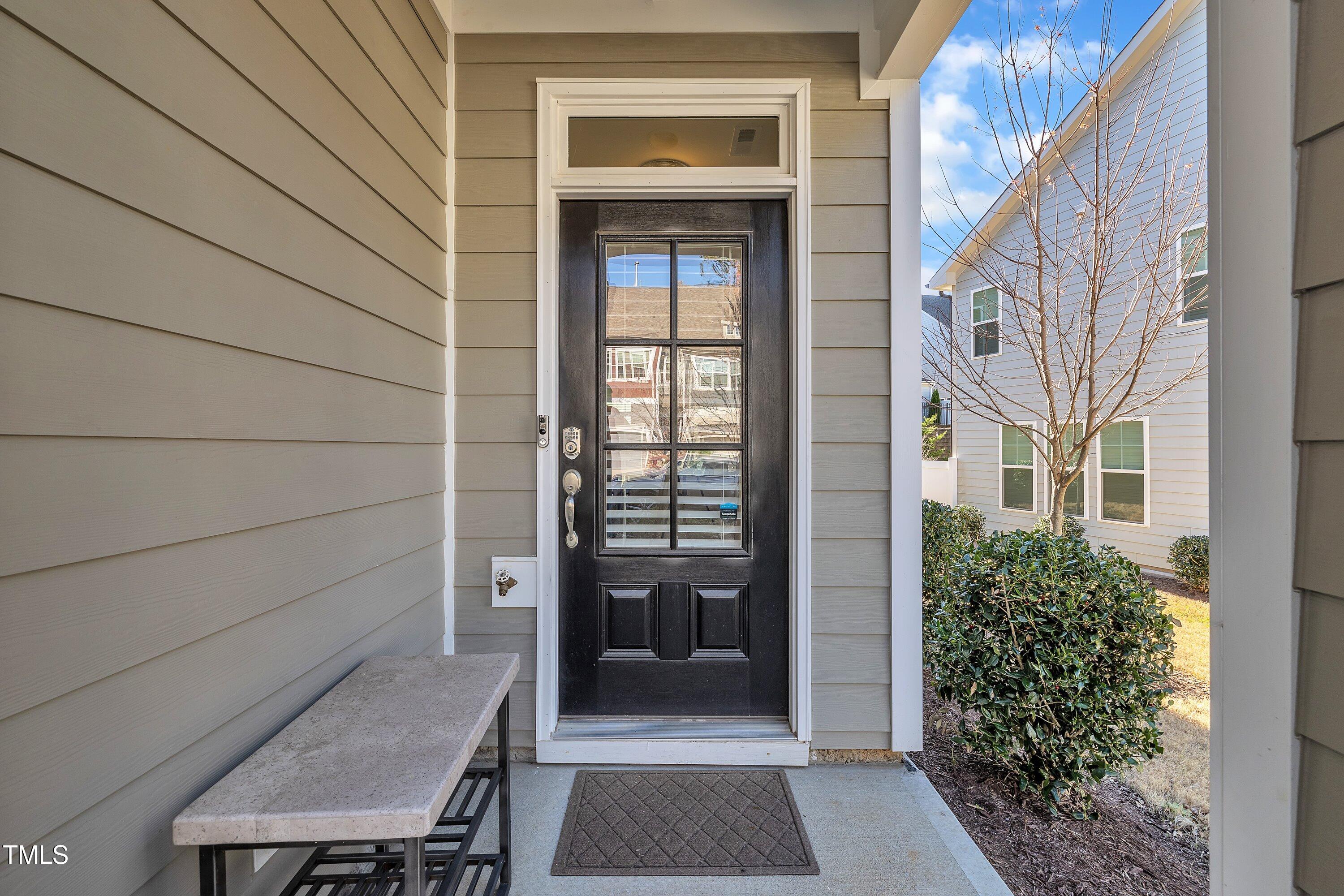 640 Newlyn Drive Raleigh, NC 27606 - Photo 5 of 44