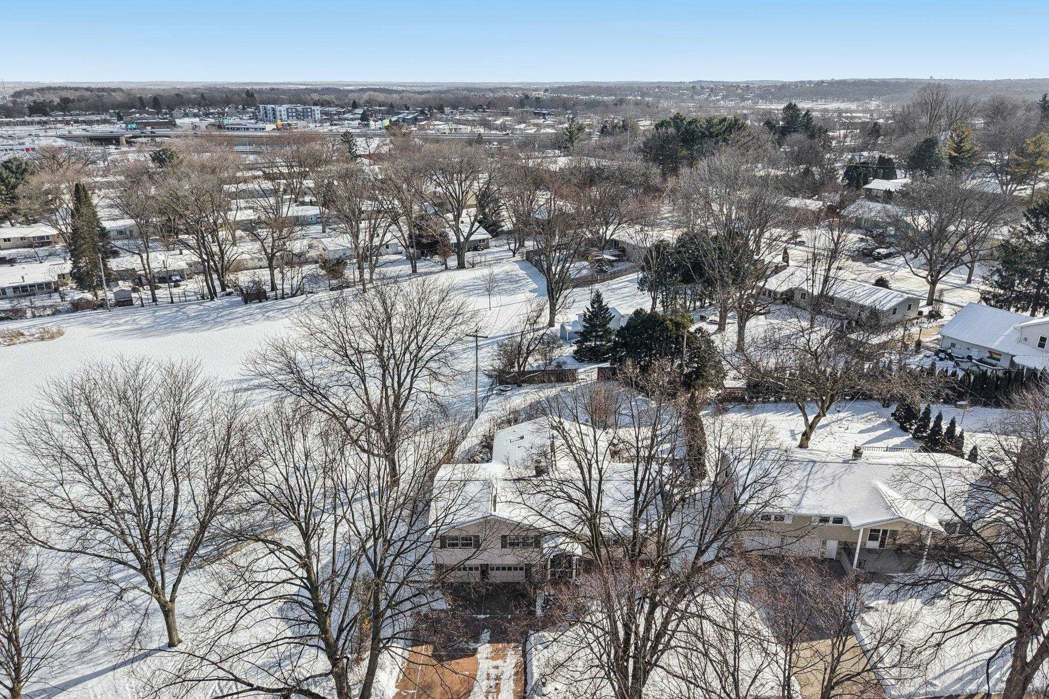 1717 Wicklow Way Madison, WI 53711 - Photo 60 of 74