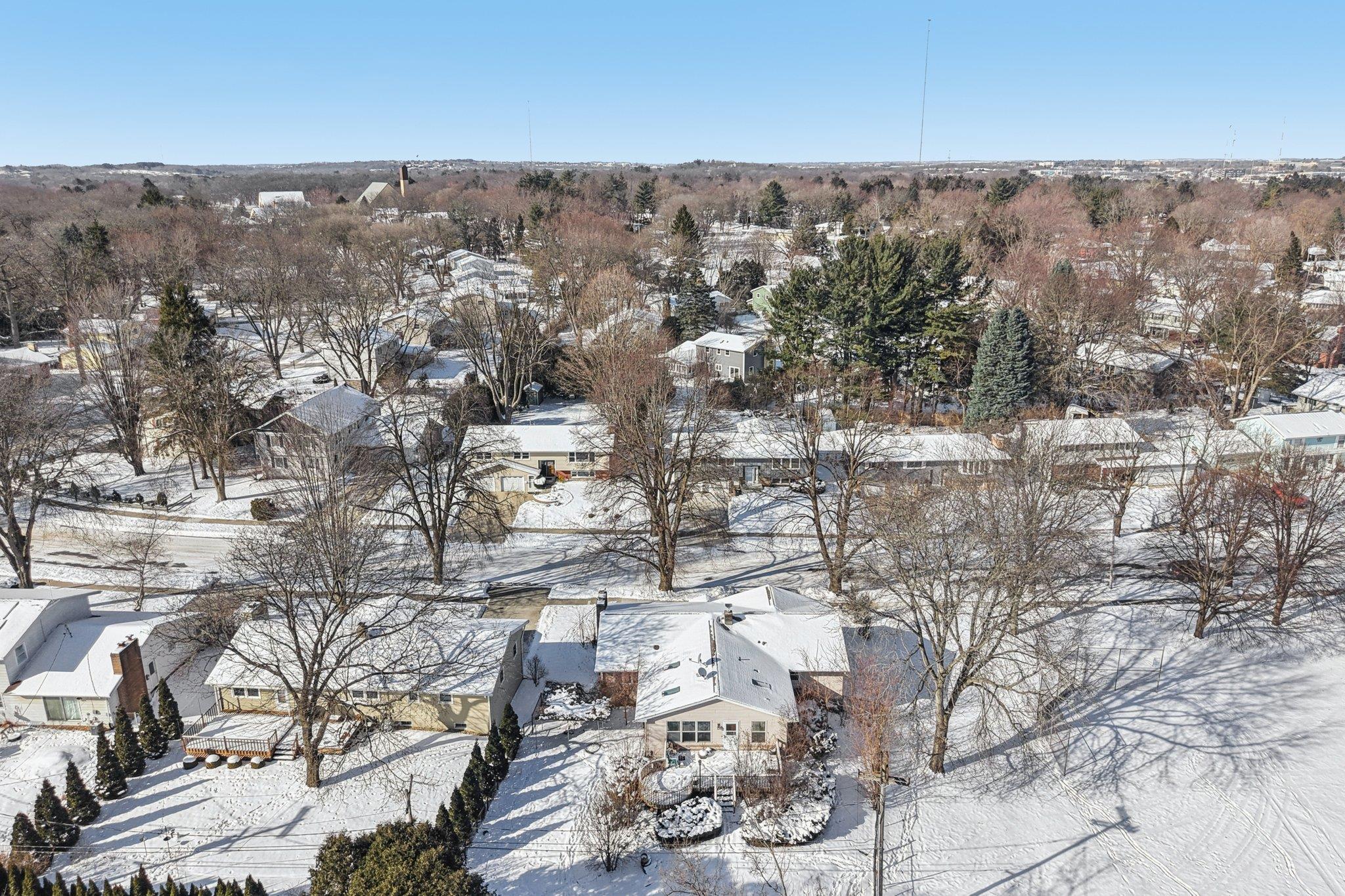 1717 Wicklow Way Madison, WI 53711 - Photo 67 of 74