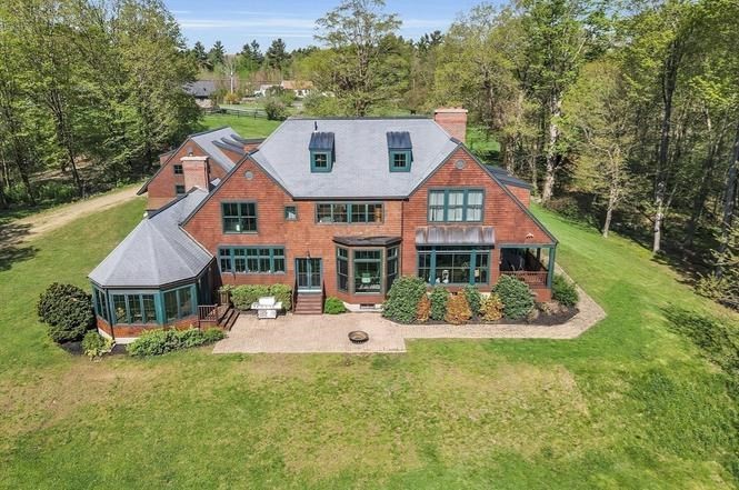 79 Freeman Road Charlton, MA 01507 - Photo 3 of 18