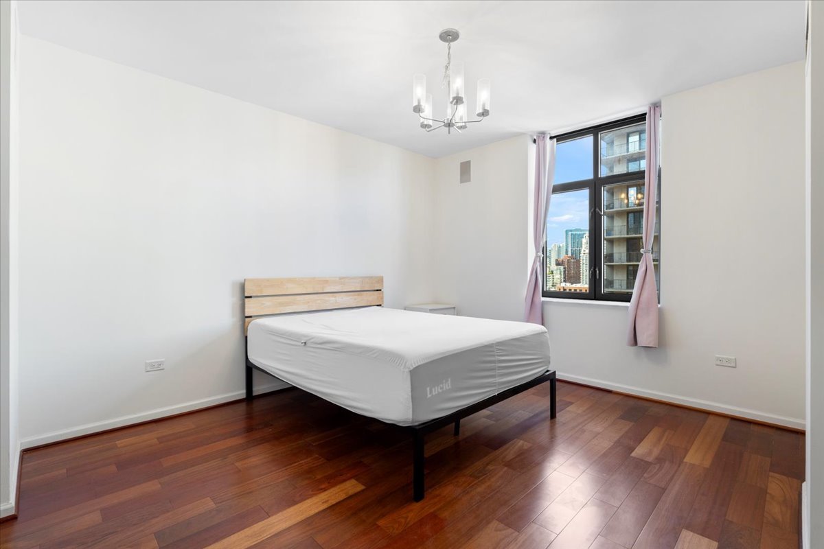 630 North State Street, Unit 1609 Chicago, IL 60654 - Photo 12 of 20