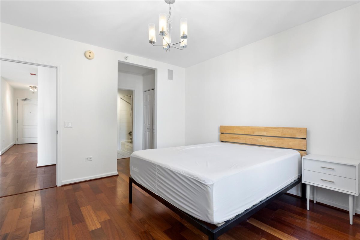 630 North State Street, Unit 1609 Chicago, IL 60654 - Photo 13 of 20