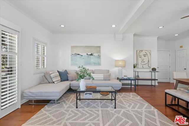 $849,000 | 11286 Westminster Avenue, Unit 101, Los Angeles, CA 90066