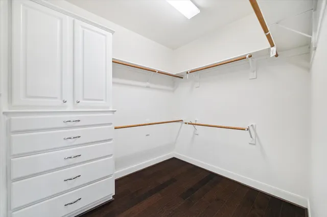 $650,000 | 1611 Hill Spring Drive, Sugar Land, TX 77479