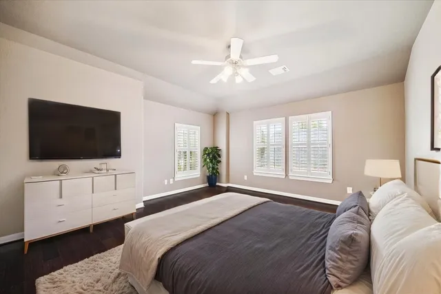 $650,000 | 1611 Hill Spring Drive, Sugar Land, TX 77479