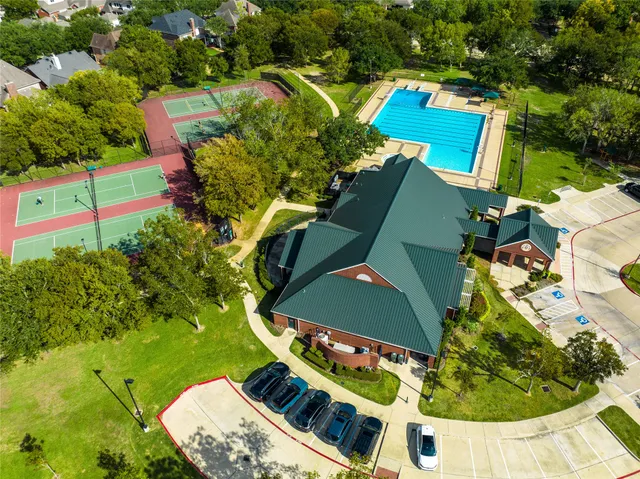 $650,000 | 1611 Hill Spring Drive, Sugar Land, TX 77479