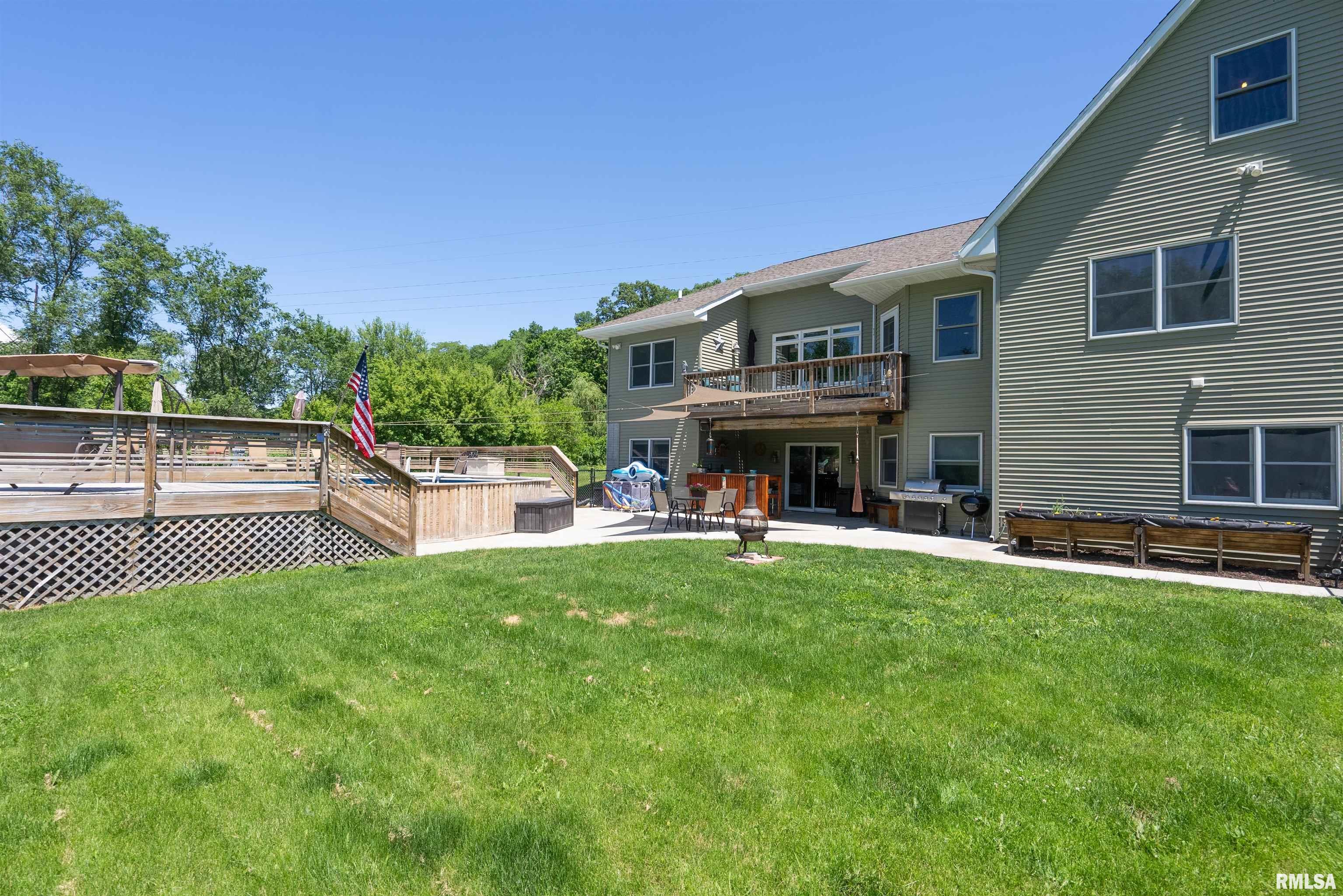 697 West Deer Creek Road Clinton, IA 52732 - Photo 40 of 50 Gallery Image 40