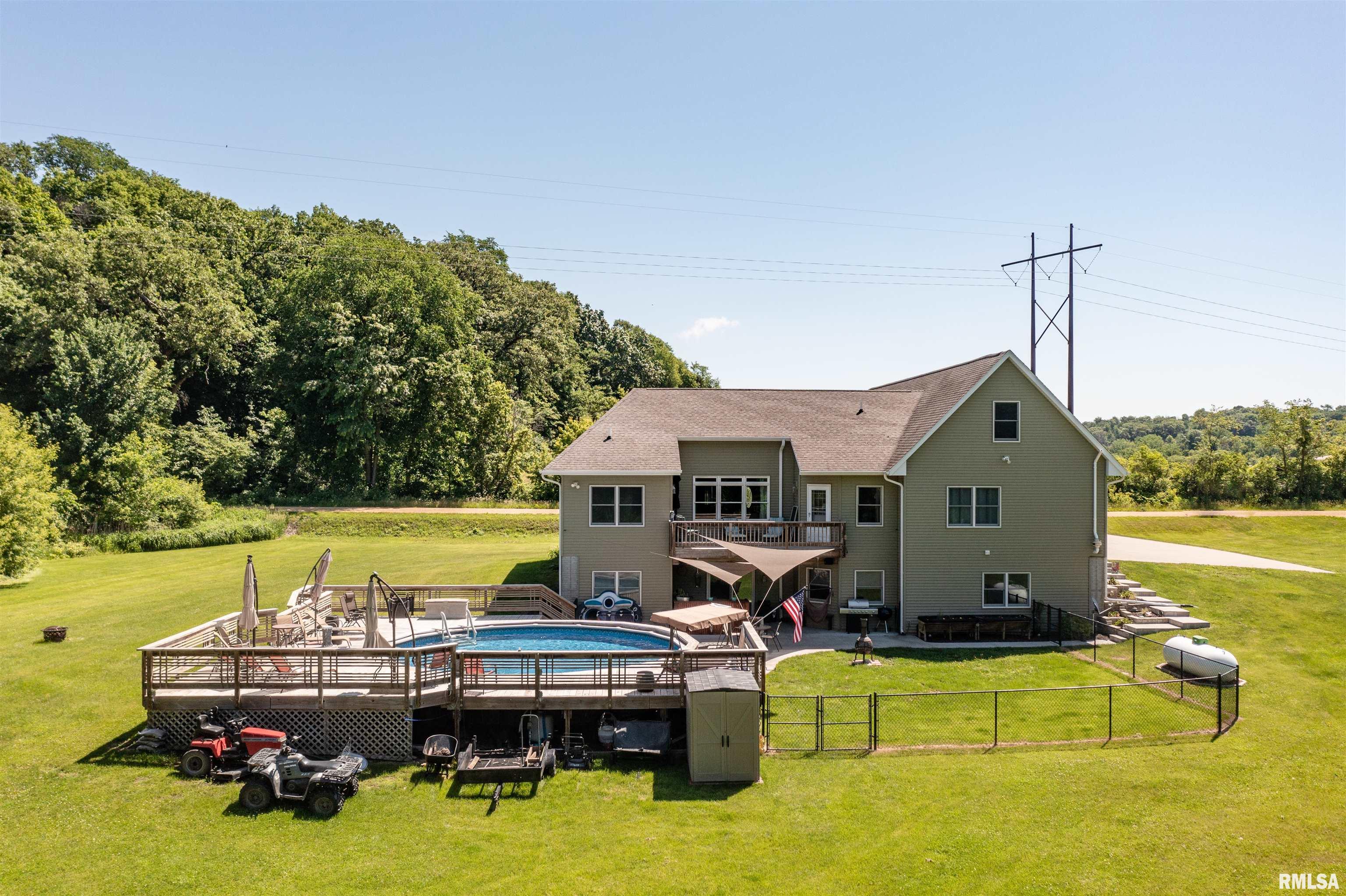 697 West Deer Creek Road Clinton, IA 52732 - Photo 41 of 50 Gallery Image 41