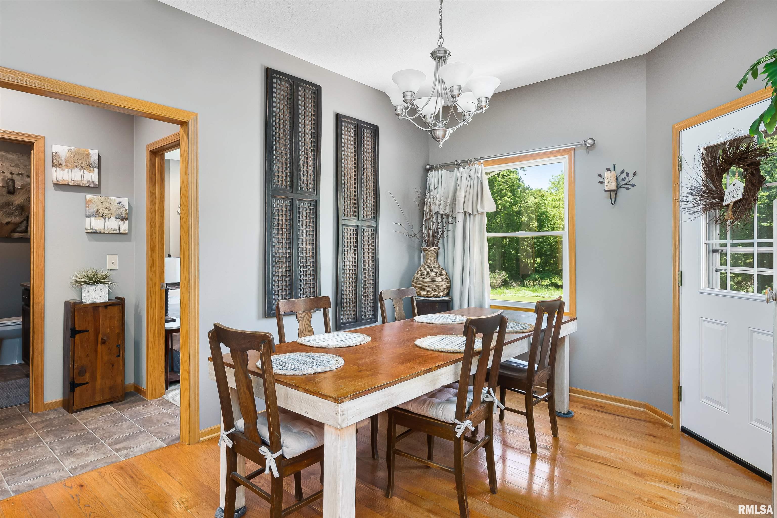 697 West Deer Creek Road Clinton, IA 52732 - Photo 7 of 50 Gallery Image 7