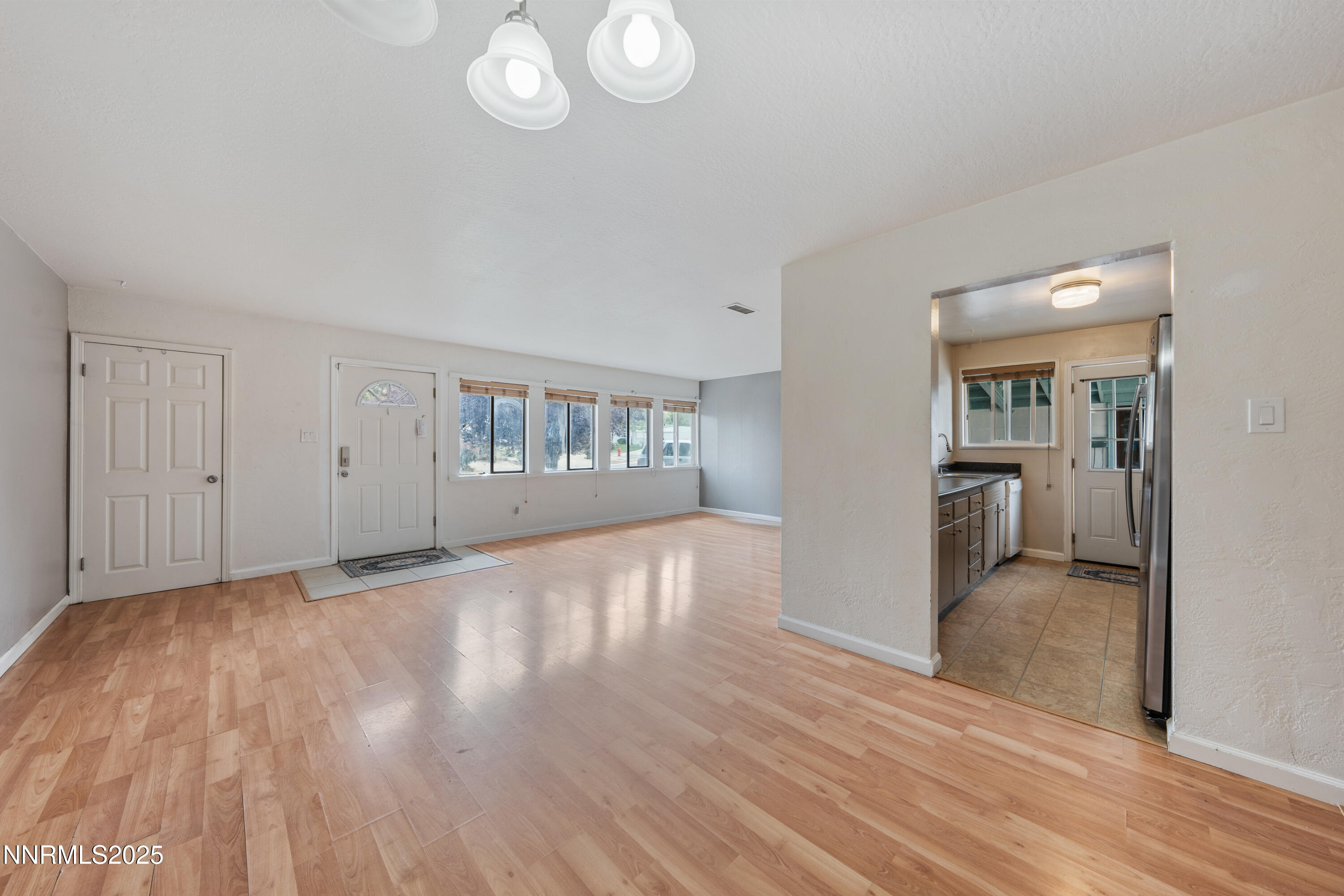 5253 Ural Street Reno, NV 89506 - Photo 10 of 39 DS202984