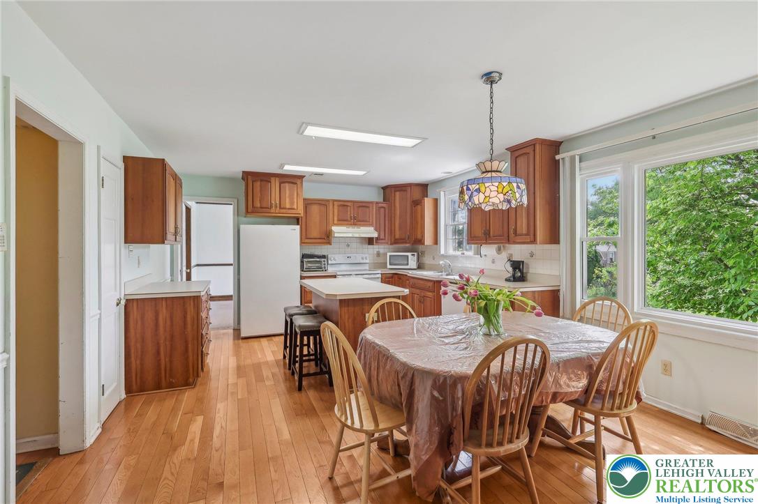 1450 Springhouse Road Allentown, PA 18104 - Photo 7 of 32 Gallery Image 7