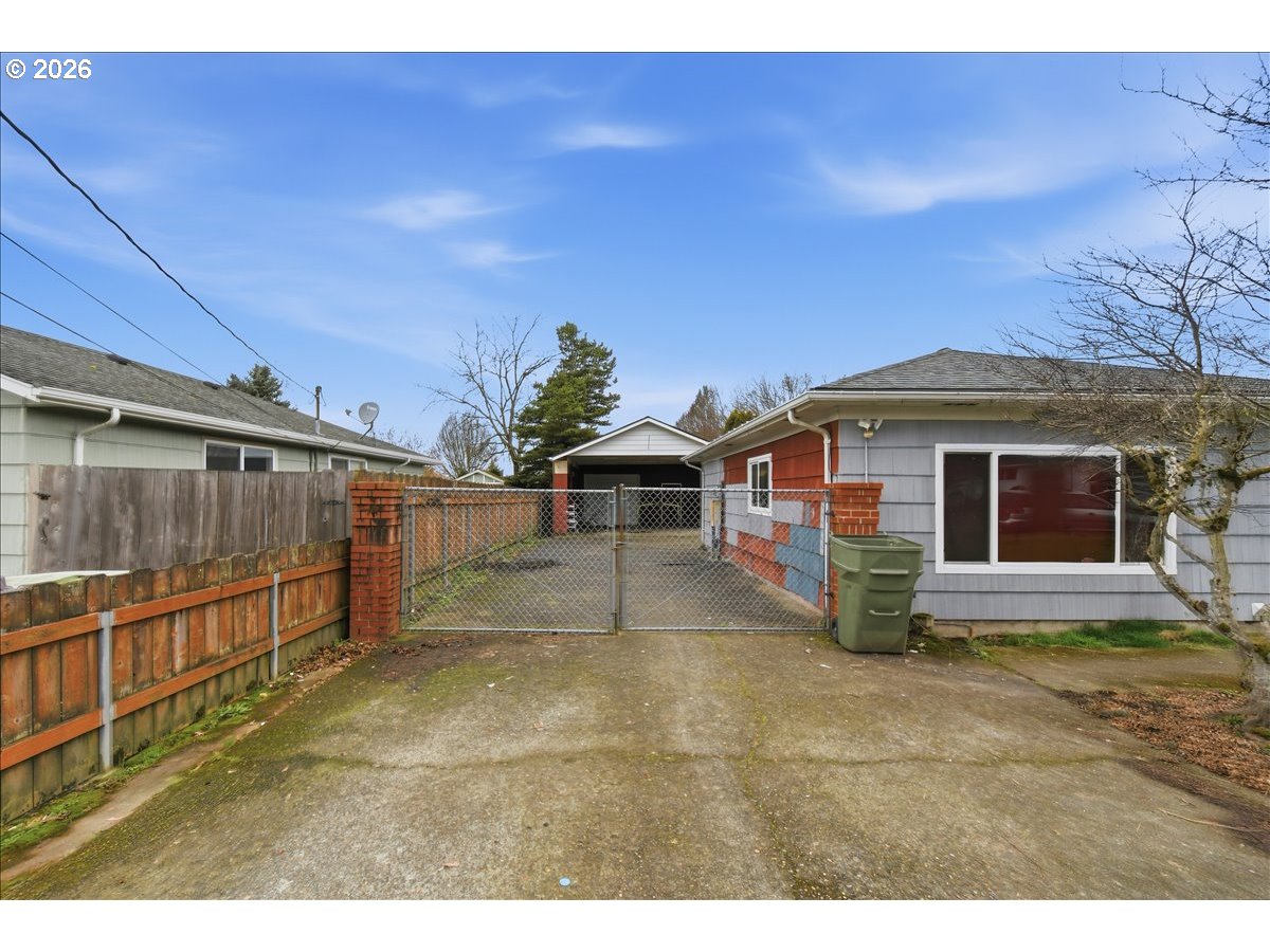 2249 36th Avenue Longview, WA 98632 - Photo 17 of 22