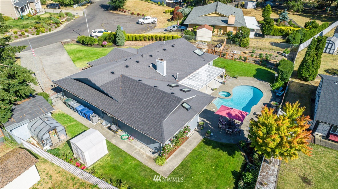 5420 Arrowhead Road Southwest Lakewood, WA 98499 - Photo 2 of 40 Gallery Image 2