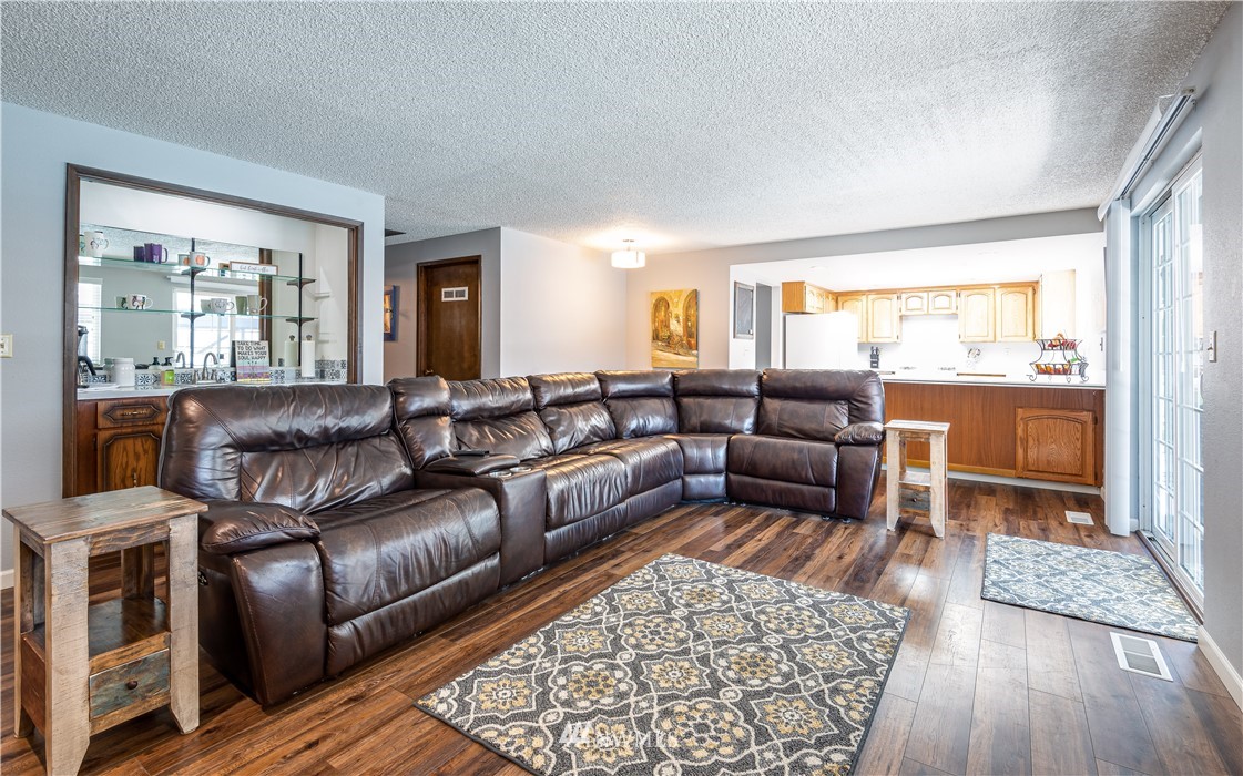 5420 Arrowhead Road Southwest Lakewood, WA 98499 - Photo 11 of 40 Gallery Image 11