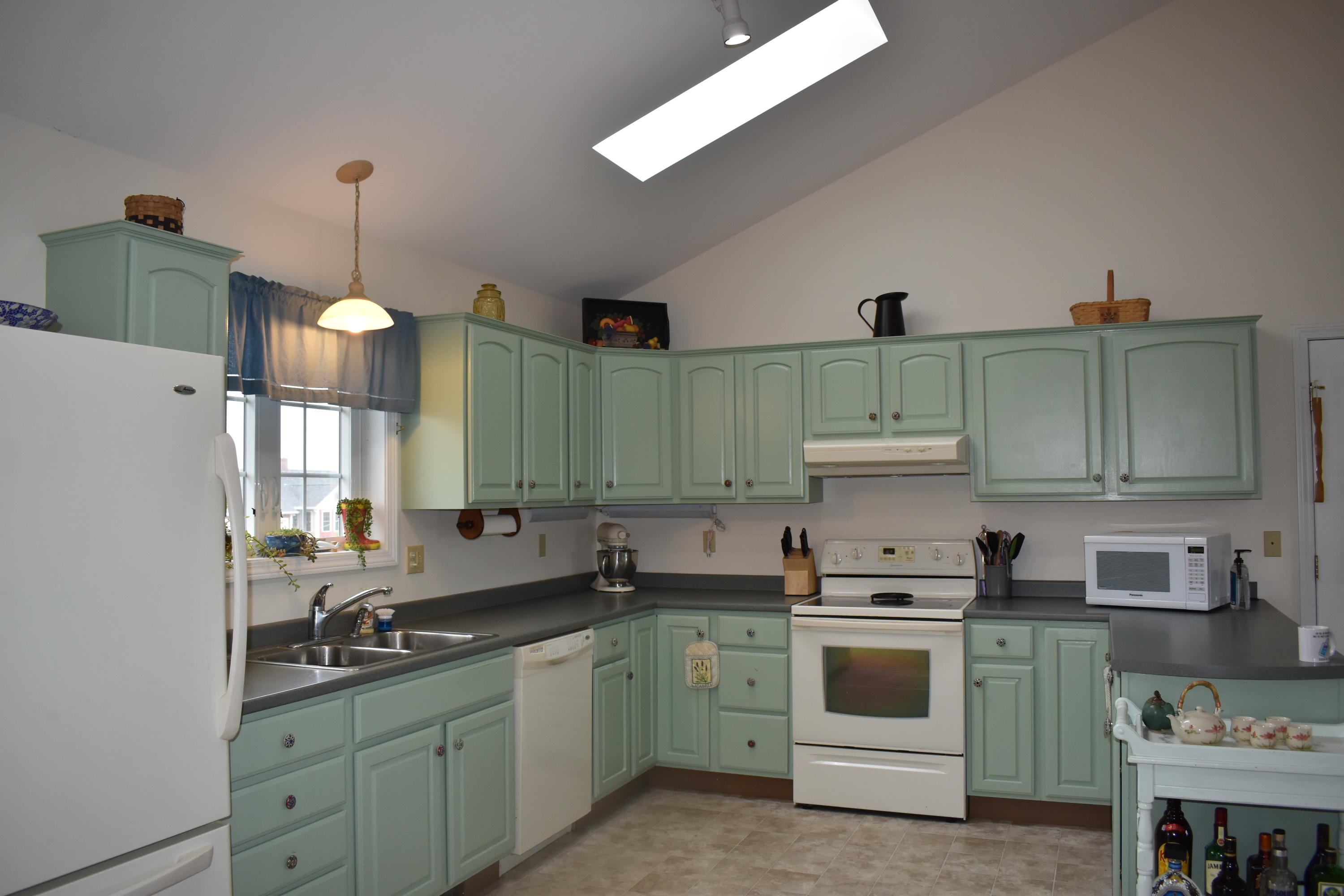 34 Blaisdell Road North Monmouth, ME 04265 - Photo 6 of 25 DSC_0336