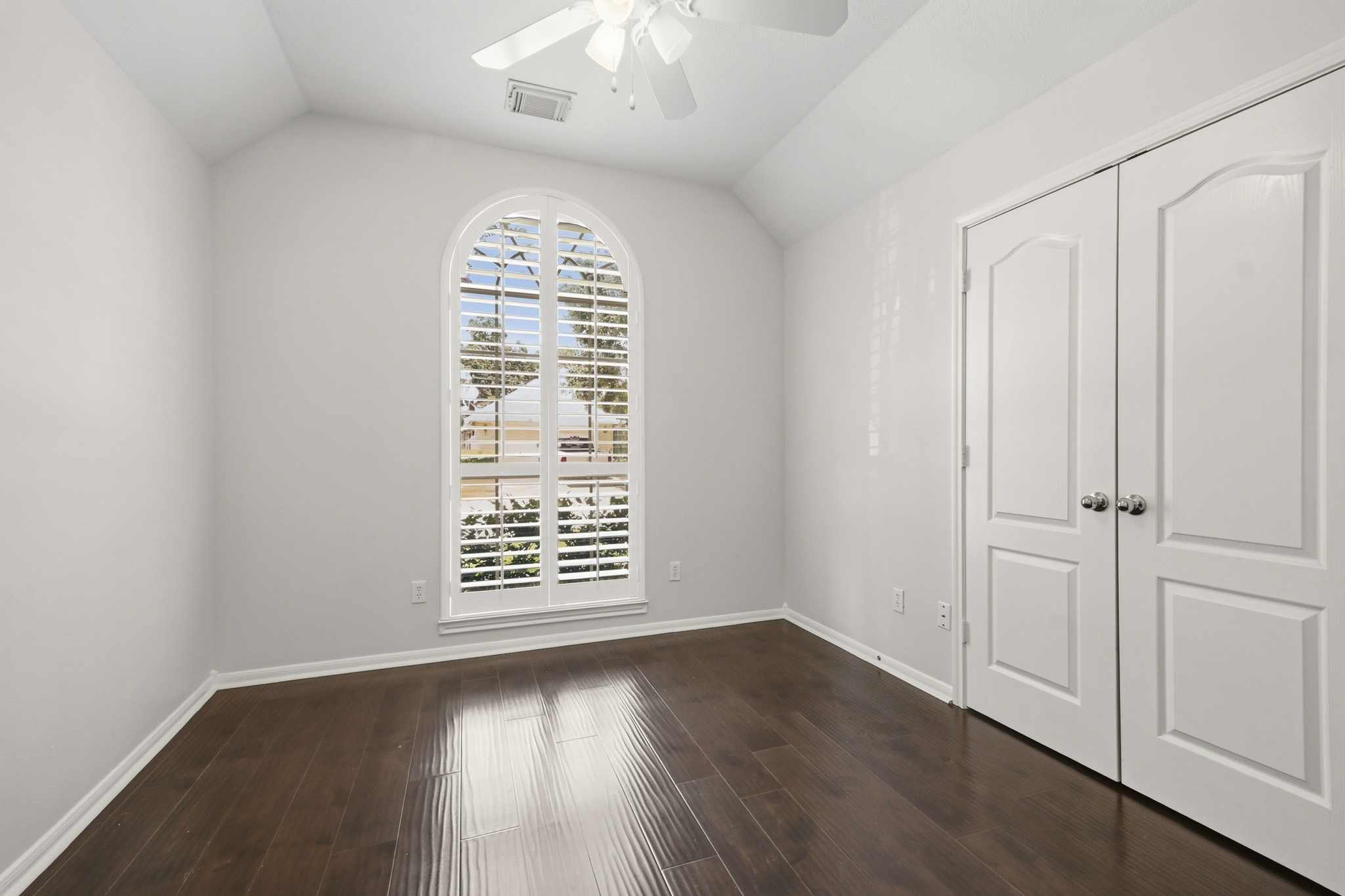 7019 Brookfir Lane Houston, TX 77040 - Photo 22 of 34