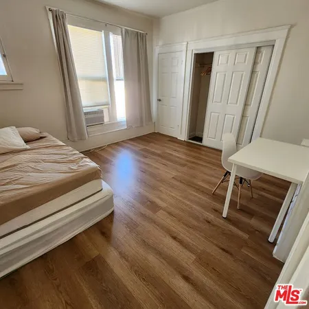 $1,500 | 341 South Western Avenue, Unit 2, Los Angeles, CA 90020