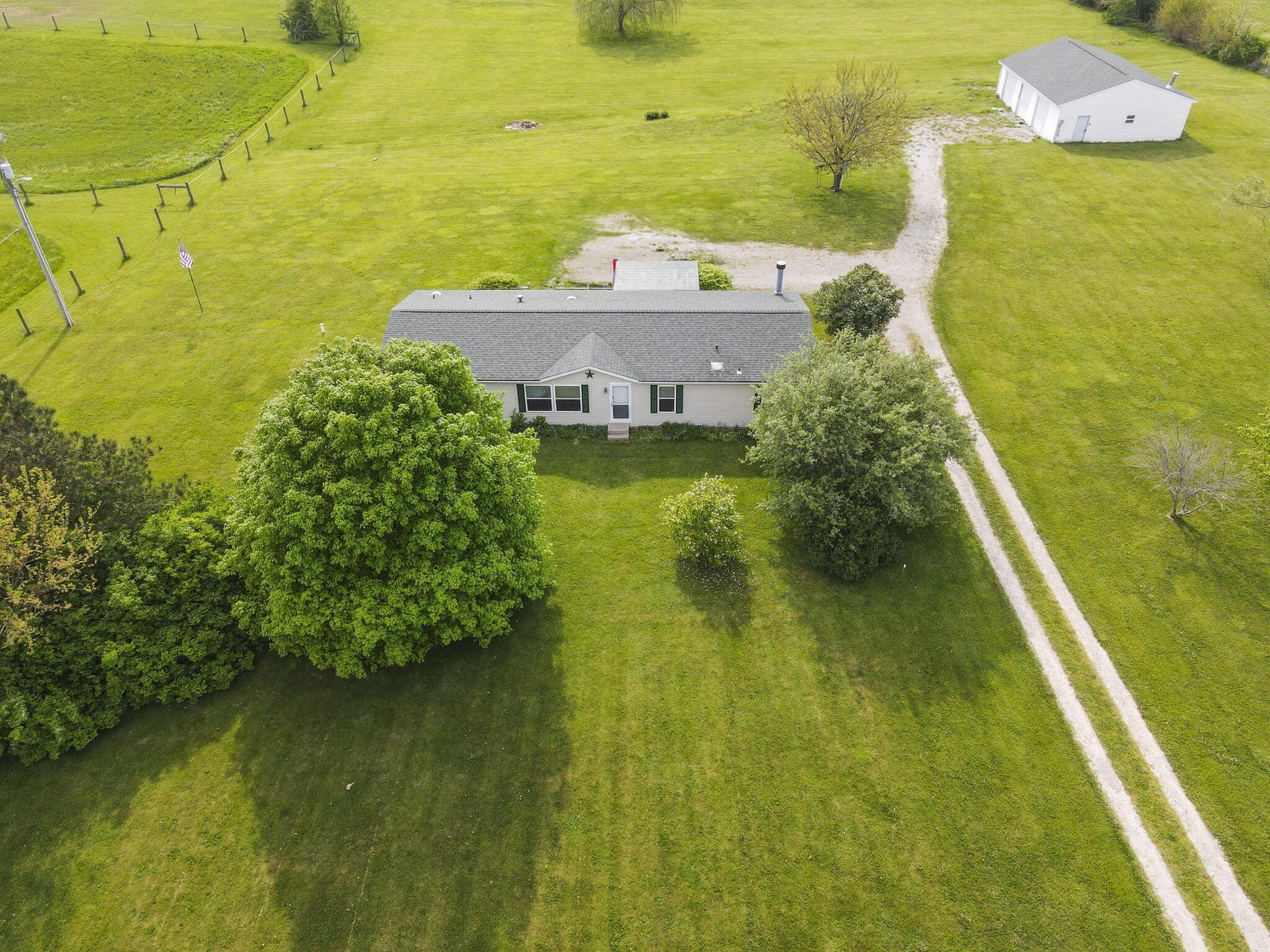 Welcome to 11791 Coontz Rd!