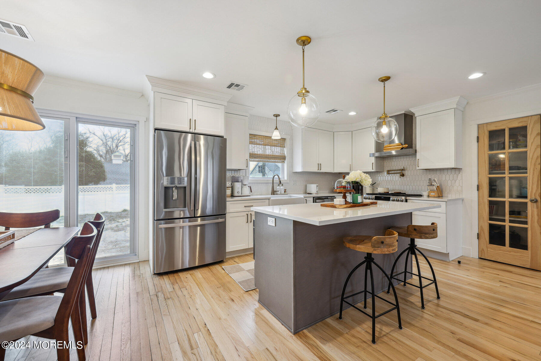 2572 Summit Road Manasquan, NJ 08736 - Photo 8 of 28 013_vmd_012