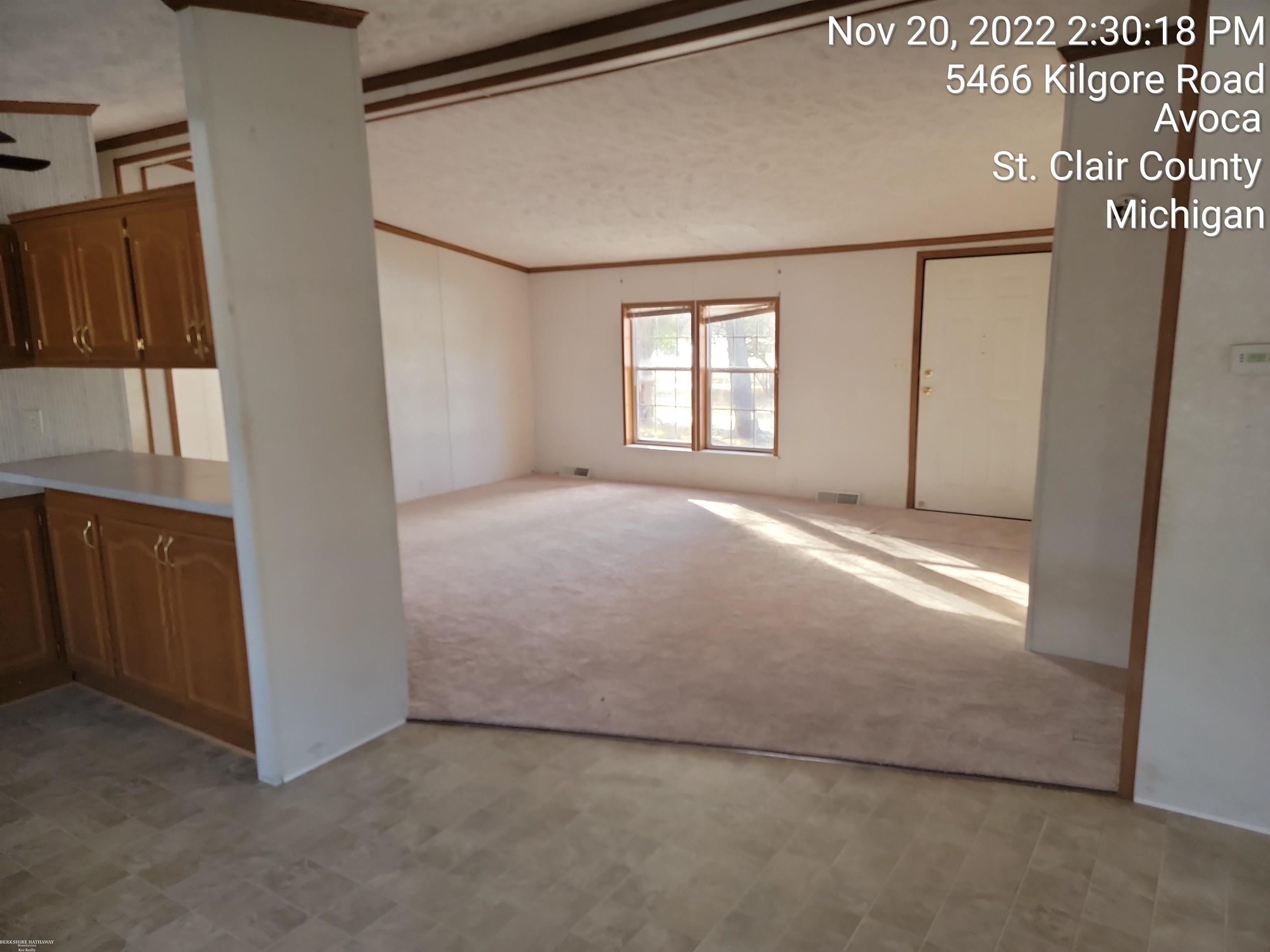 5466 Kilgore Road Avoca, MI 48006 - Photo 2 of 10 50096935-1.JPG