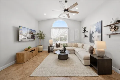 $420,000 | 35816 Hazelhurst Street, Unit 1, Murrieta, CA 92562