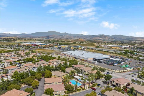 $420,000 | 35816 Hazelhurst Street, Unit 1, Murrieta, CA 92562