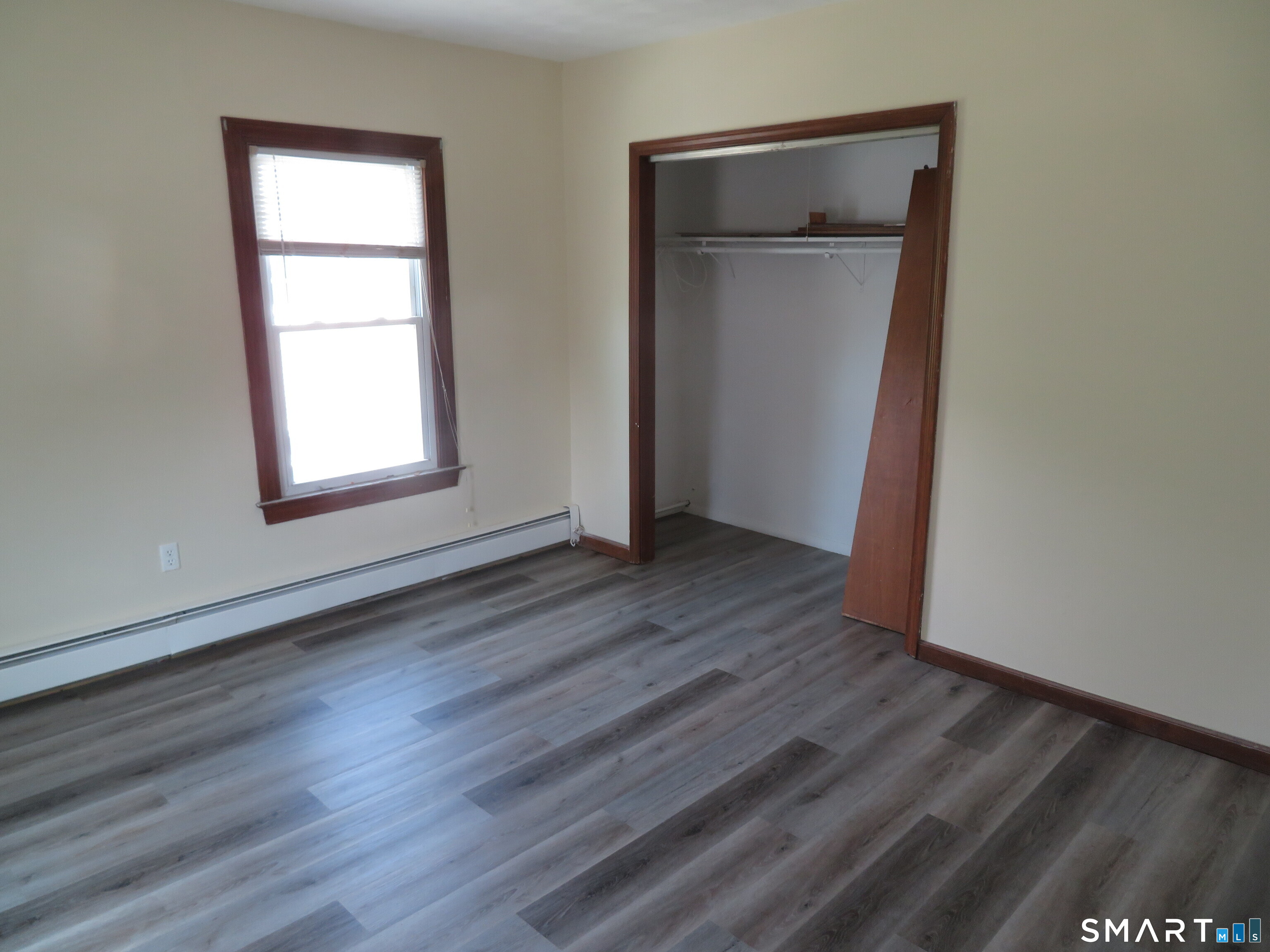 49 Winter Street Manchester, CT 06040 - Photo 16 of 23 Gallery Image 16