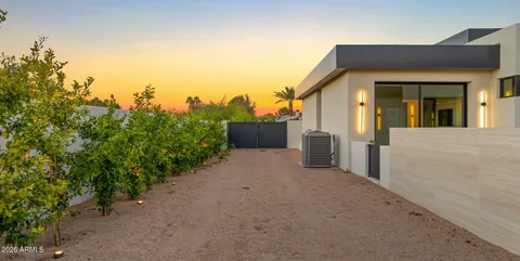 $16,995,000 | 6824 East Hummingbird Lane, Paradise Valley, AZ 85253