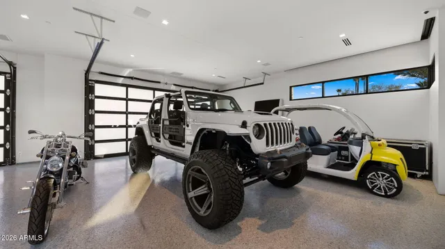 $16,995,000 | 6824 East Hummingbird Lane, Paradise Valley, AZ 85253