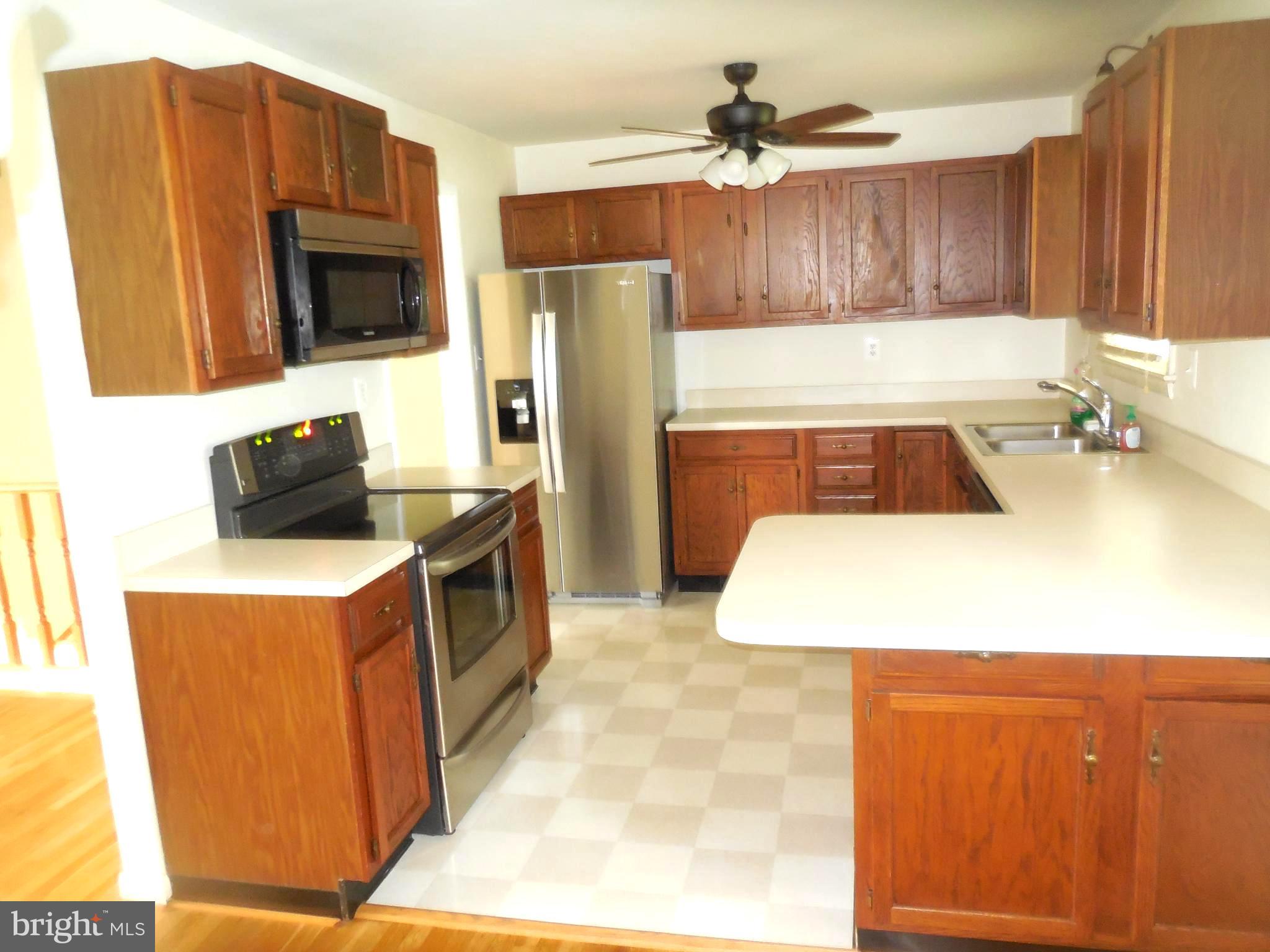 6735 Amherst Road Bryans Road, MD 20616 - Photo 7 of 53