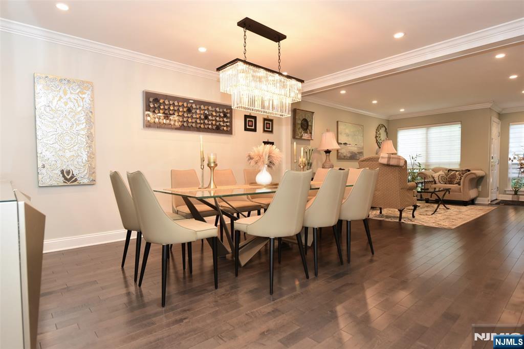 397 Green Mountain Road Mahwah, NJ 07430 - Photo 7 of 40 Gallery Image 7