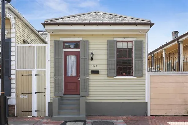 $2,200 | 938 St Philip Street, New Orleans, LA 70116
