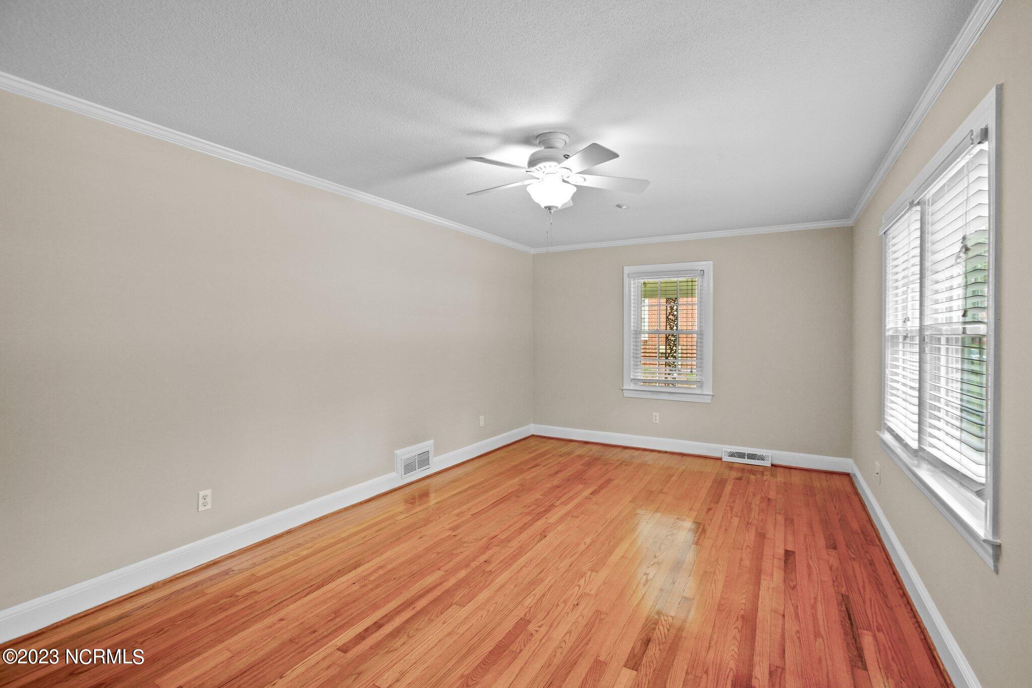 210 Kent Road Greenville, NC 27858 - Photo 7 of 38 8-web-or-mls-_S0A1394